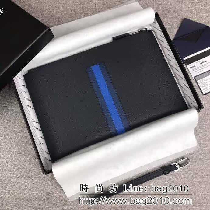 PRADA普拉達 專櫃最新款式 十字紋牛皮 男士手包 2NG005 DD1185